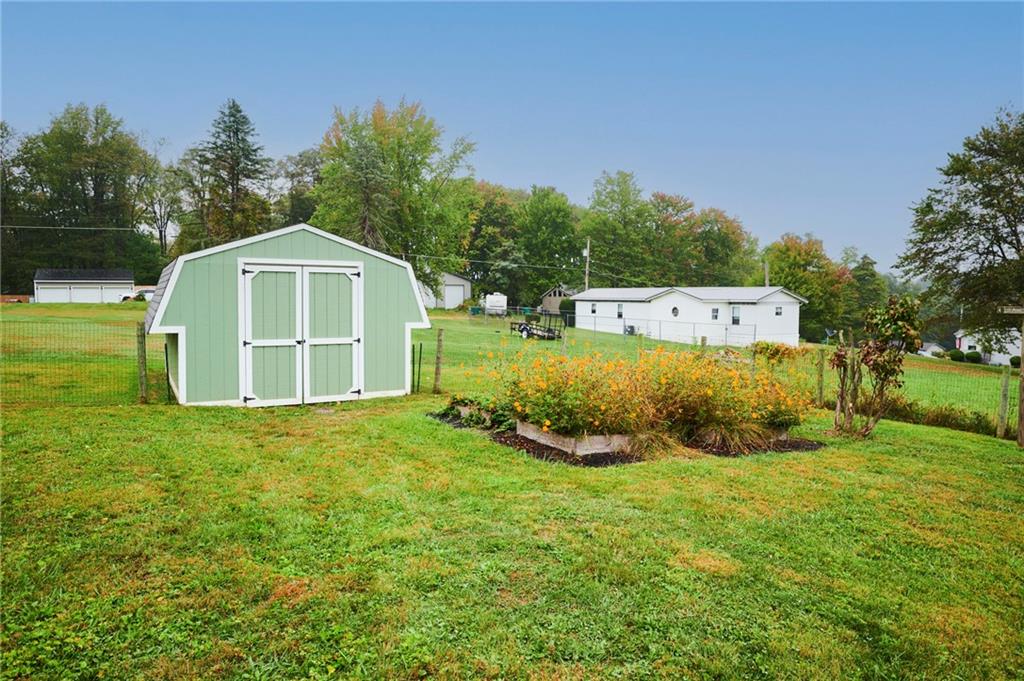133 Panther Road Evans City, PA 16033 - Photo 36 of 41 Gallery Image 36