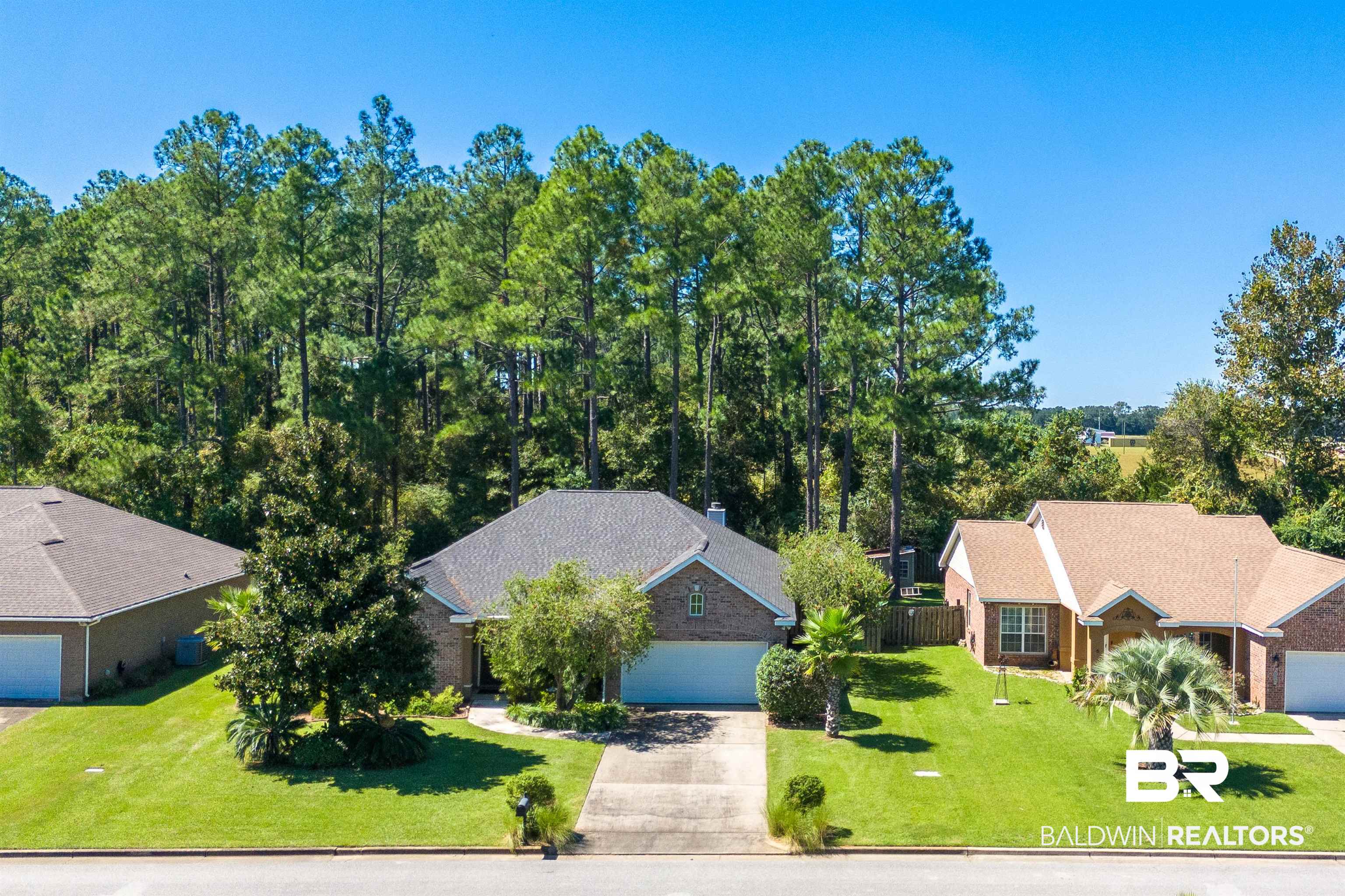 1243 Pembroke Way Foley, AL 36535 - Photo 3 of 46