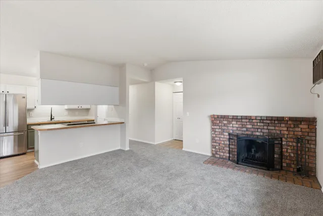 $180,000 | 304 East Weile Avenue, Unit 3, Spokane, WA 99208