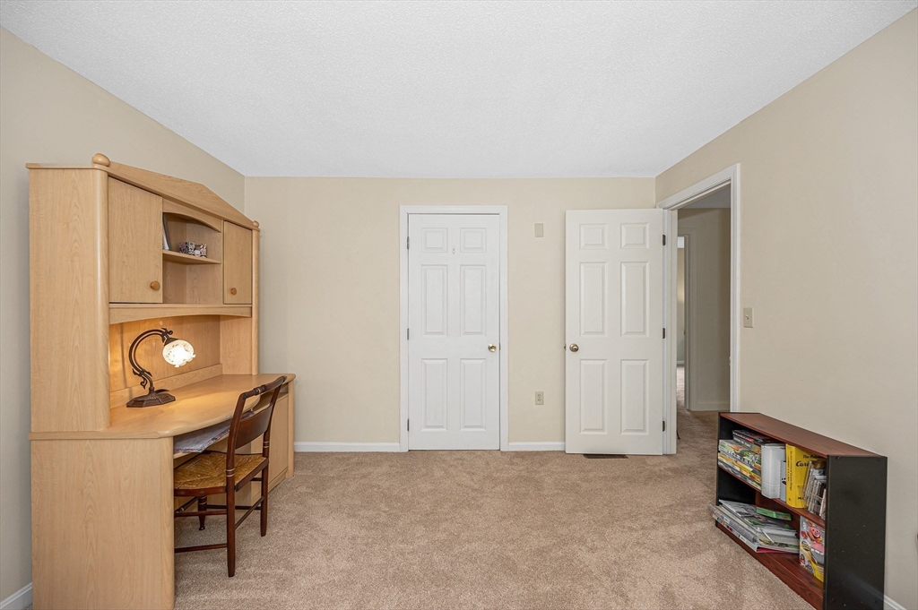 5 Ridge Road Tyngsboro, MA 01879 - Photo 27 of 40 Gallery Image 27