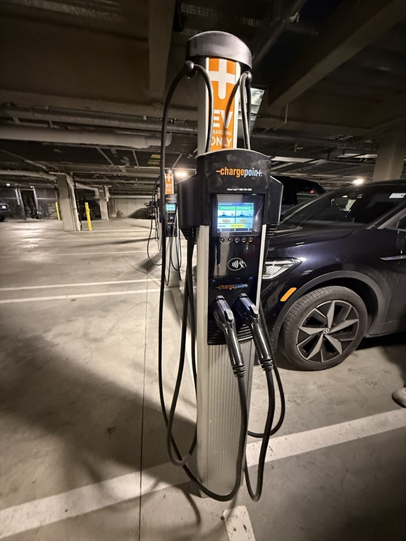 566 Columbus Avenue, Unit 211 Boston, MA 02118 - Photo 31 of 42 a view of water heater