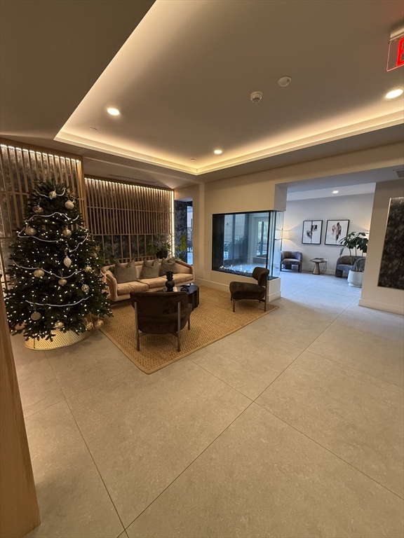 566 Columbus Avenue, Unit 211 Boston, MA 02118 - Photo 35 of 42 a living room with furniture