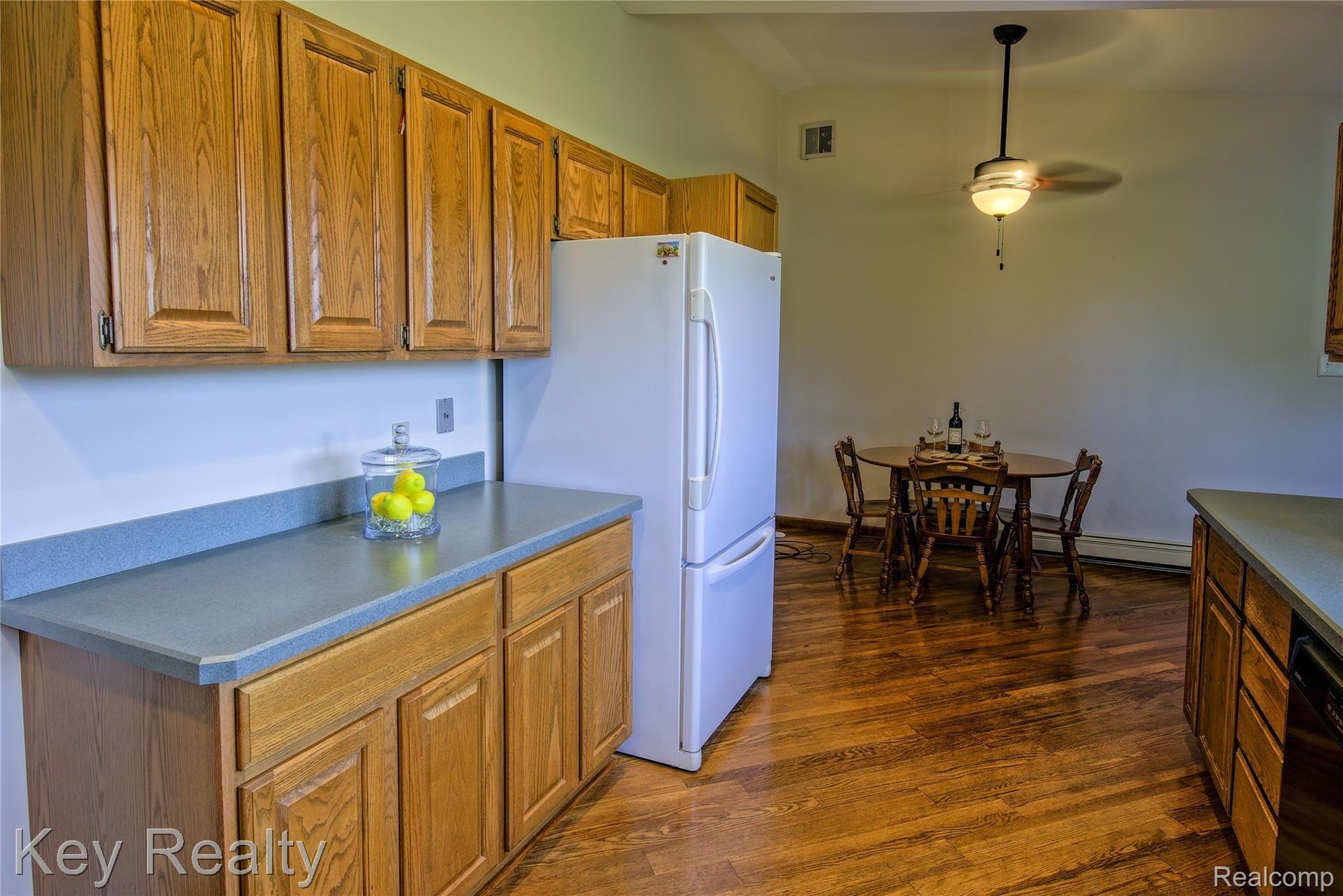 345 West Sigler Road Carleton, MI 48117 - Photo 17 of 28 345 W Sigler-20.jpg