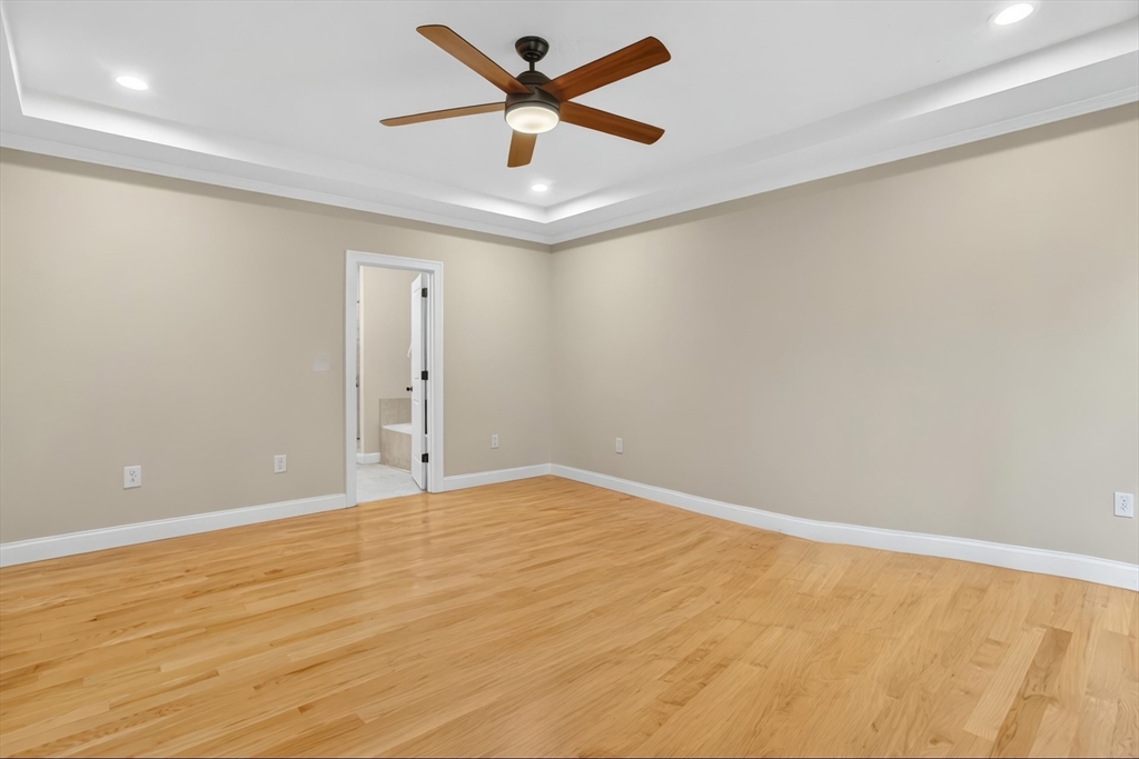 32 Bissonnette Circle Southampton, MA 01073 - Photo 15 of 38