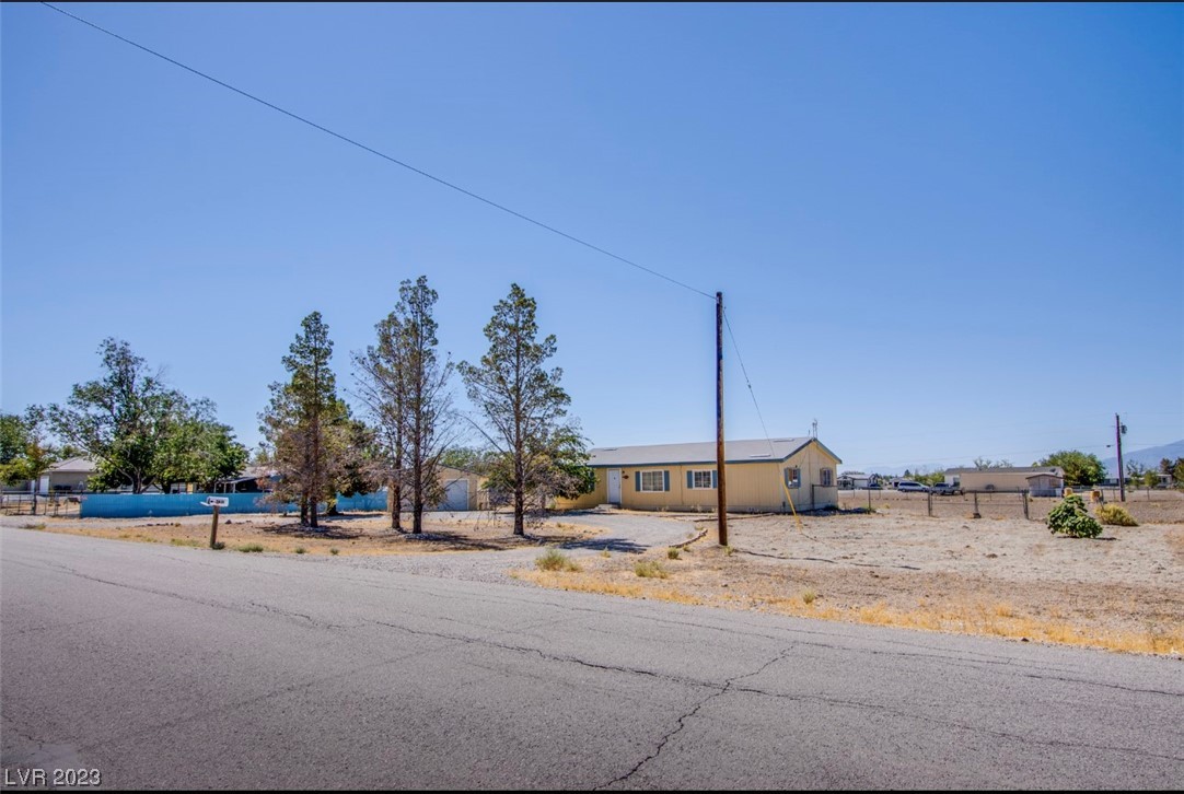 2631 West Wilson Road Pahrump, NV 89048 - Photo 33 of 39 Gallery Image 33