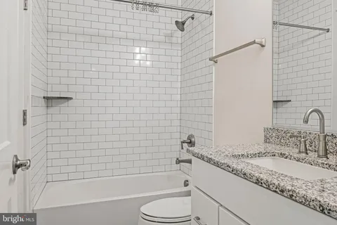 $1,950,000 | 1416 Ross Drive Southwest, Vienna, VA 22180