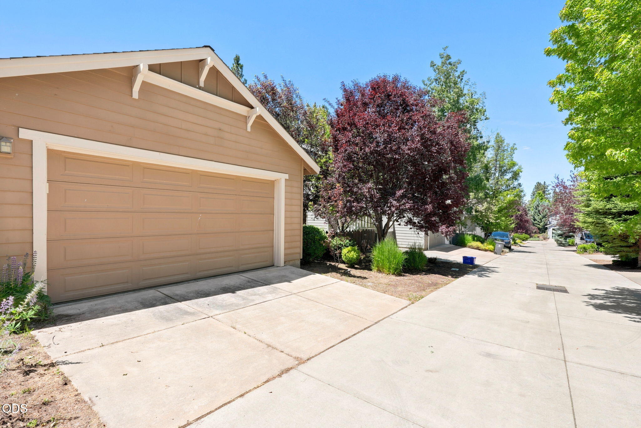 61421 Davis Lake Loop Bend, OR 97702 - Photo 33 of 42