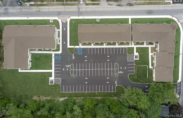 $3,200 | 127 Spring Street, Unit 202, Monroe, NY 10950