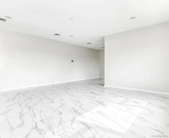 $3,200 | 127 Spring Street, Unit 202, Monroe, NY 10950