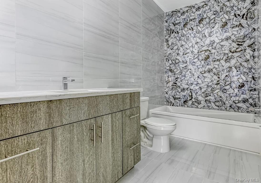 127 Spring Street, Unit 201 Monroe, NY 10950 - Photo 9 of 21