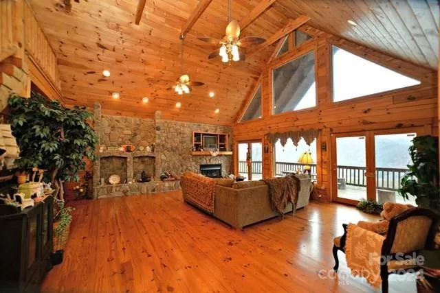 $1,250,000 | 22 Kako Ridge, Sylva, NC 28779