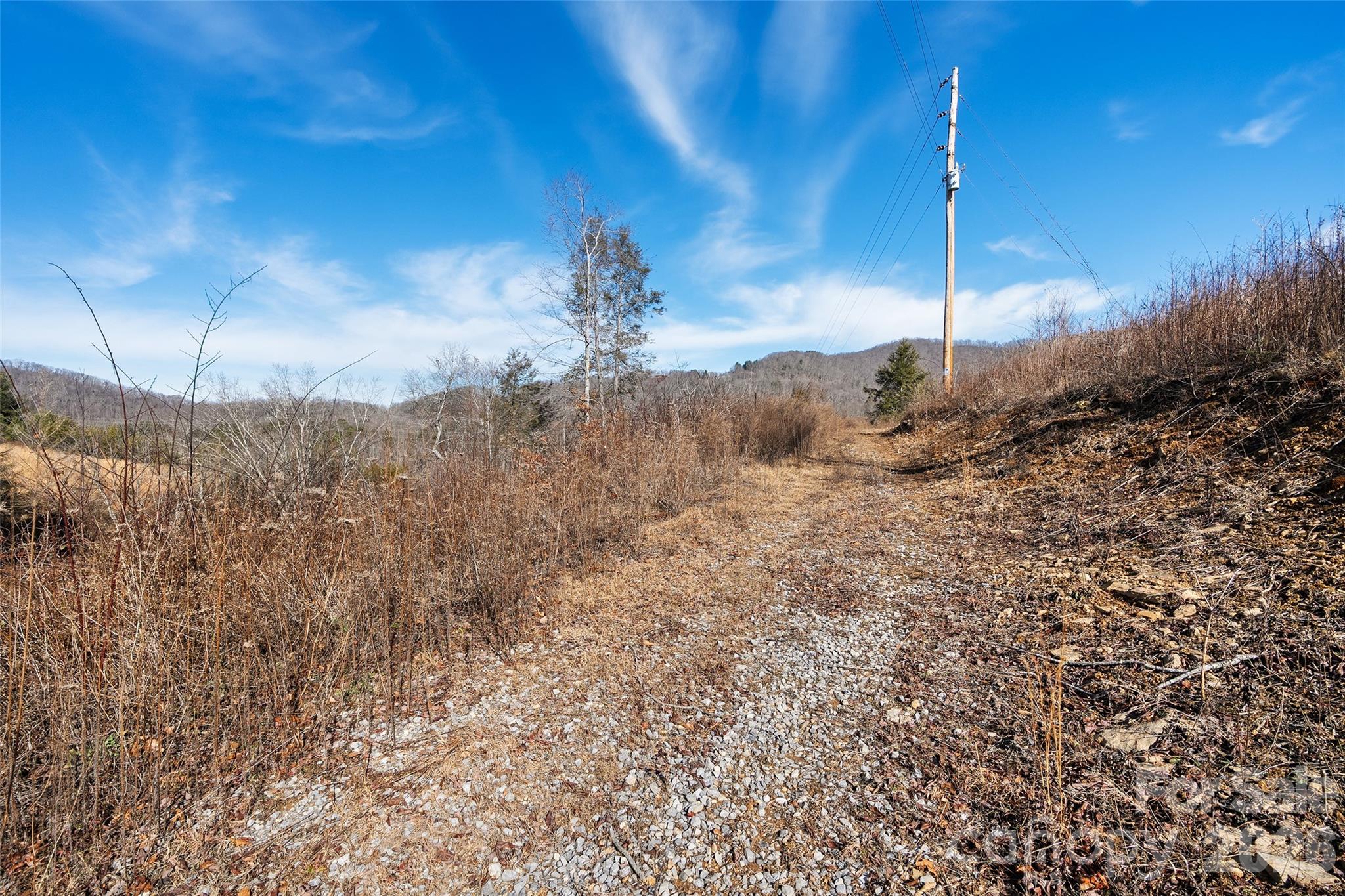 347 Richland Creek Road Clyde, NC 28721 - Photo 5 of 37