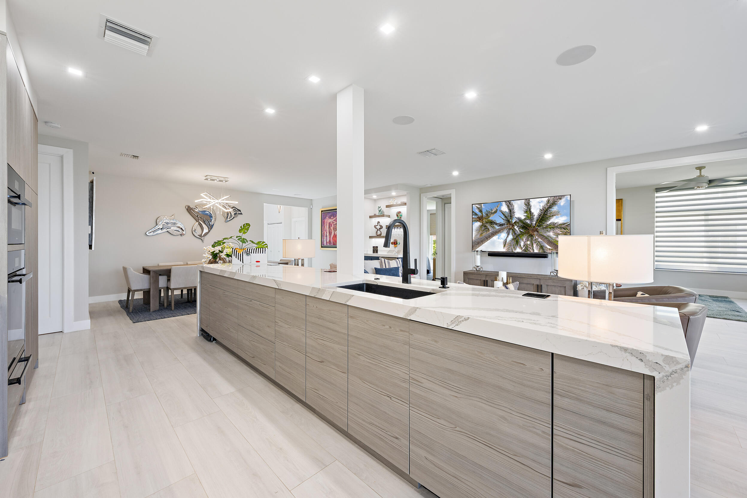 301 Captains Way Jupiter, FL 33477 - Photo 2 of 46 Kitchen