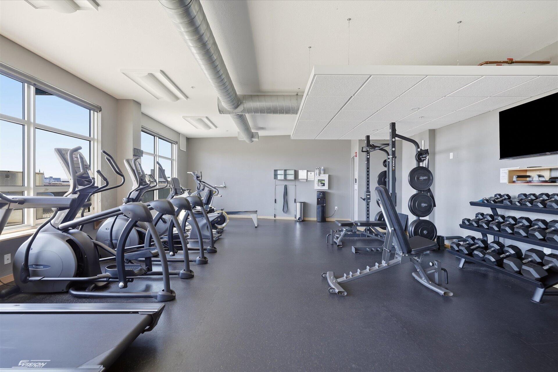 106 West Seeboth Street, Unit 920 Milwaukee, WI 53204 - Photo 39 of 51 Full fitness room