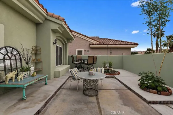 $485,000 | 38563 Bent Palm Drive, Palm Desert, CA 92211