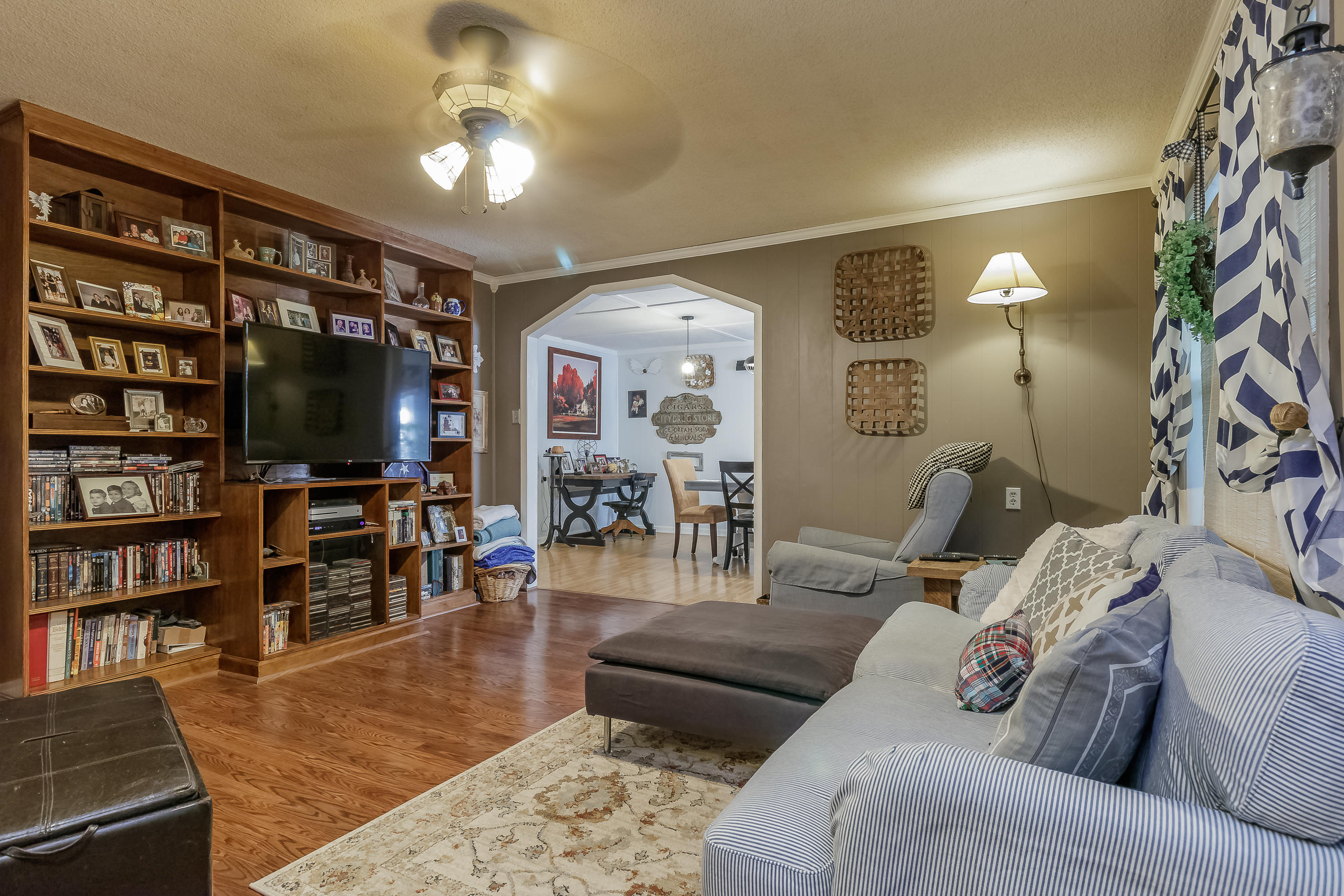 1490 South Burnt Mill Road LaFayette, GA 30728 - Photo 3 of 54 Living Room