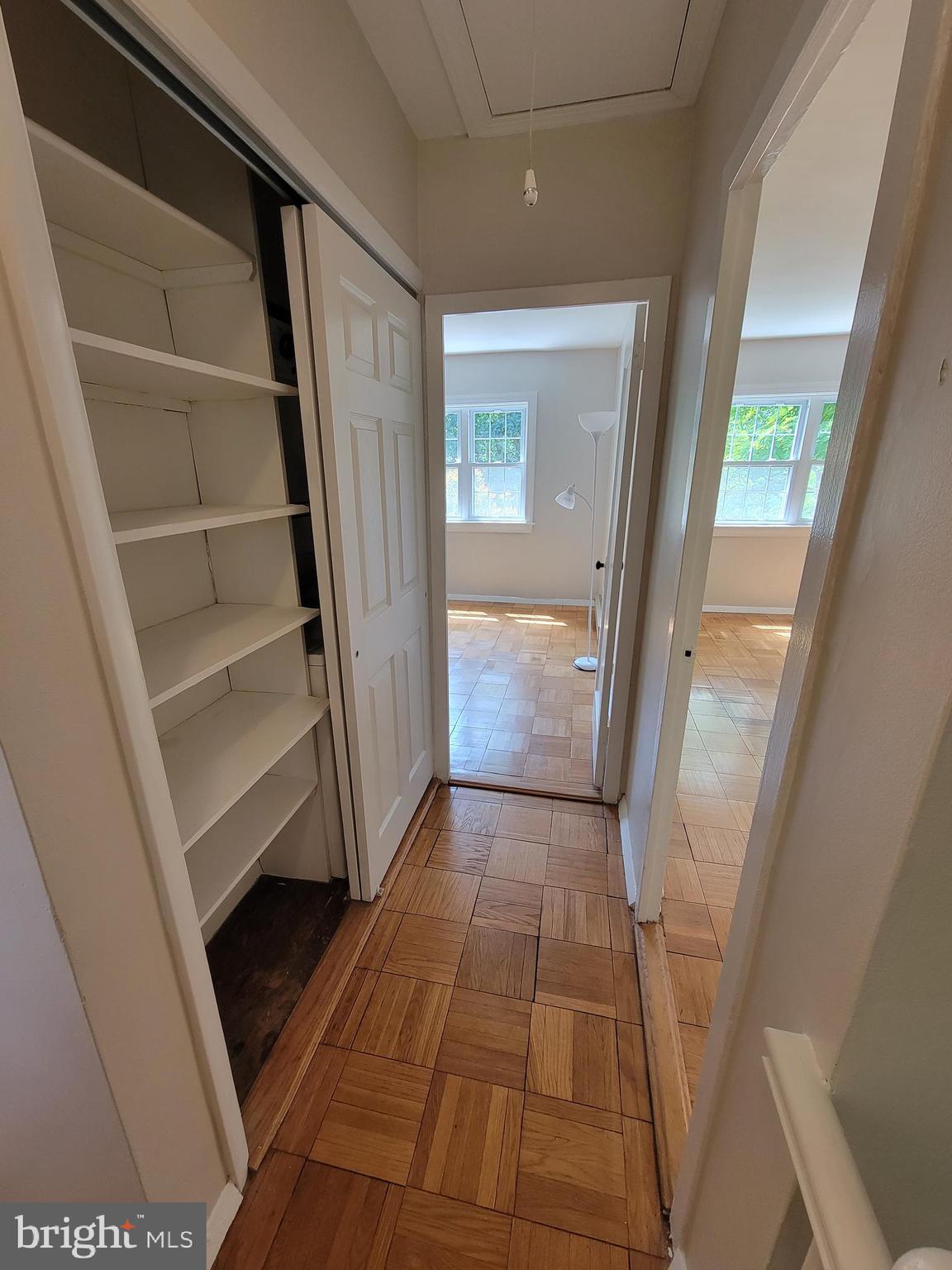 3472 Gunston Road, Unit 723 Alexandria, VA 22302 - Photo 13 of 33