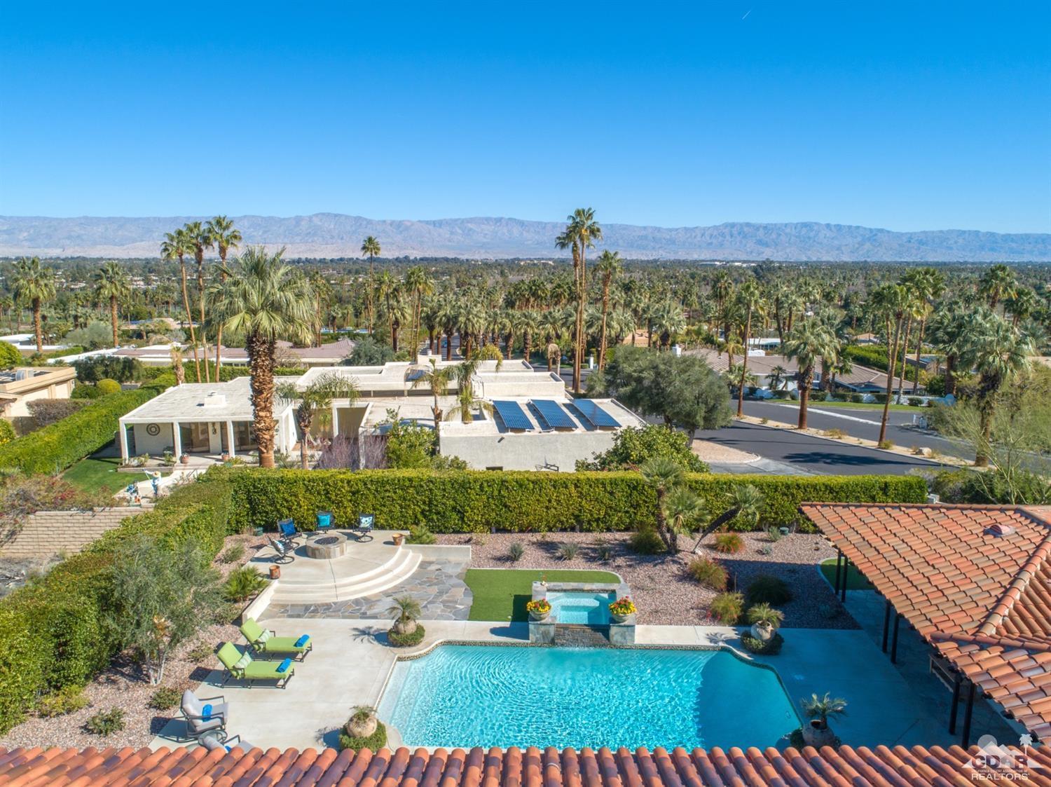 40757 Thunderbird Road Rancho Mirage, CA 92270 - Photo 68 of 70 a view of a city with lawn chairs