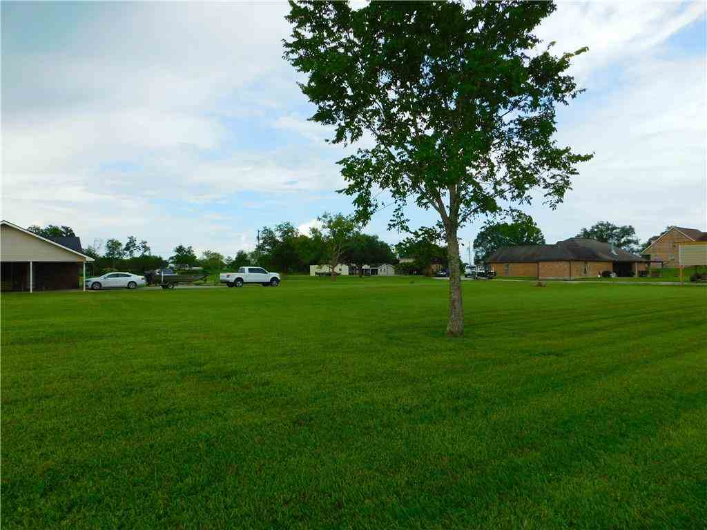169 Peps Lane Raceland, LA 70394 - Photo 12 of 35