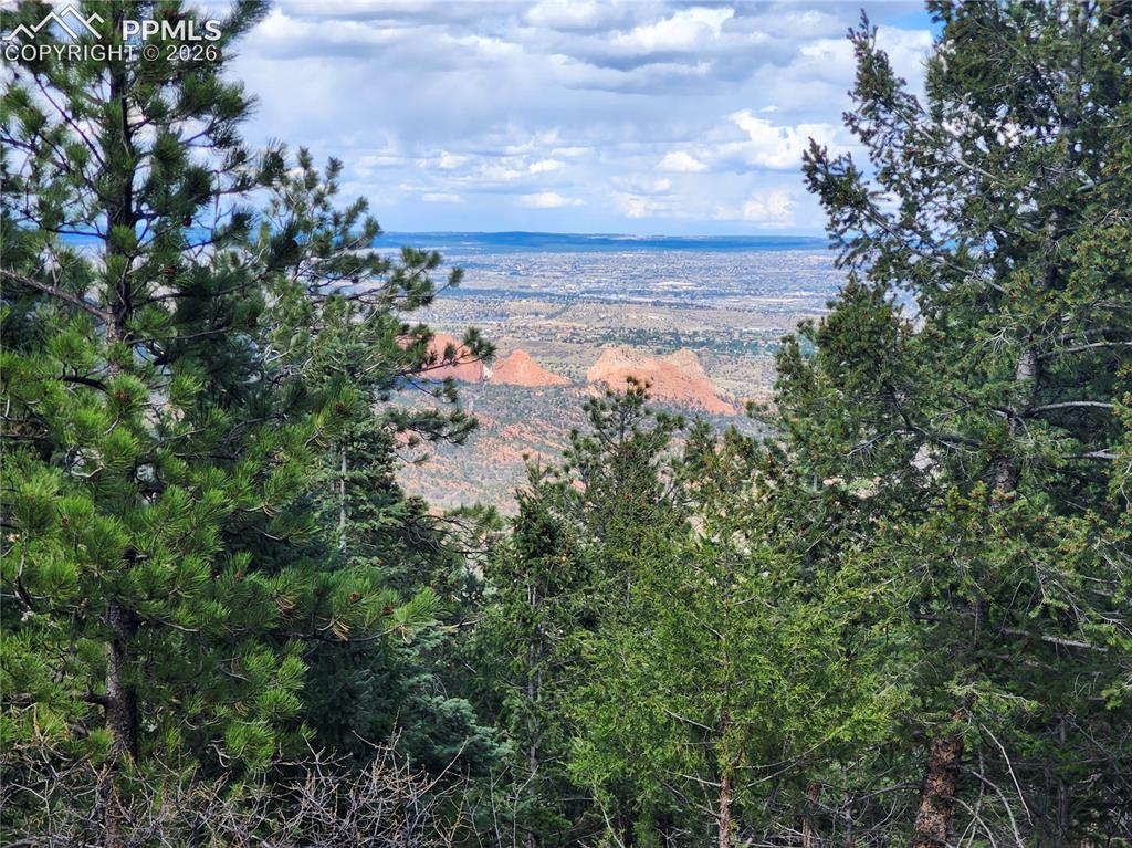 292 Sugar Loaf Road Manitou Springs, CO 80829 - Photo 2 of 10