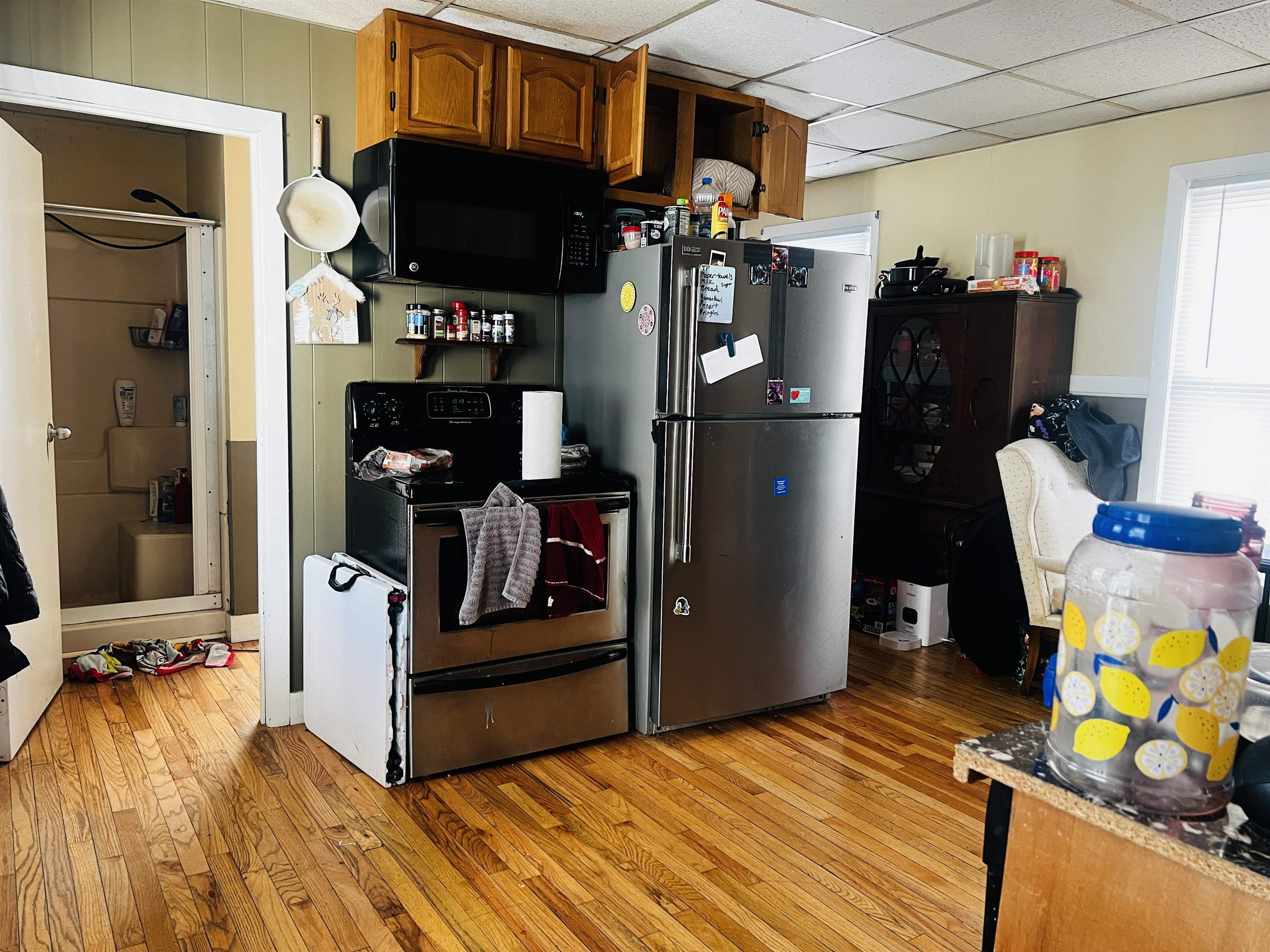 35 Elliot Street Keene, NH 03431 - Photo 4 of 17