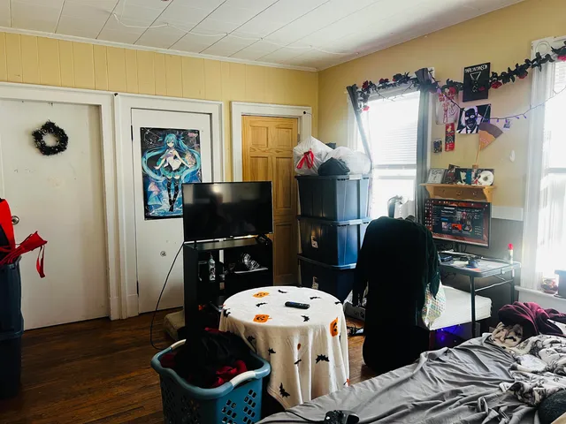 $359,000 | 35 Elliot Street, Keene, NH 03431