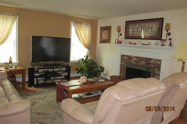 9 Jonathan Circle Rutland, MA 01543 - Photo 6 of 30