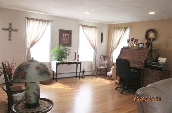 9 Jonathan Circle Rutland, MA 01543 - Photo 7 of 30