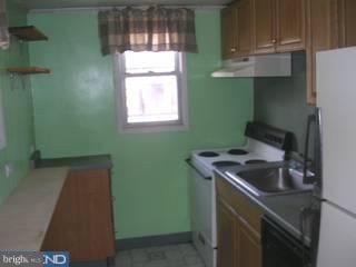 406 Holly Road Yeadon, PA 19050 - Photo 2 of 6 Gallery Image 2