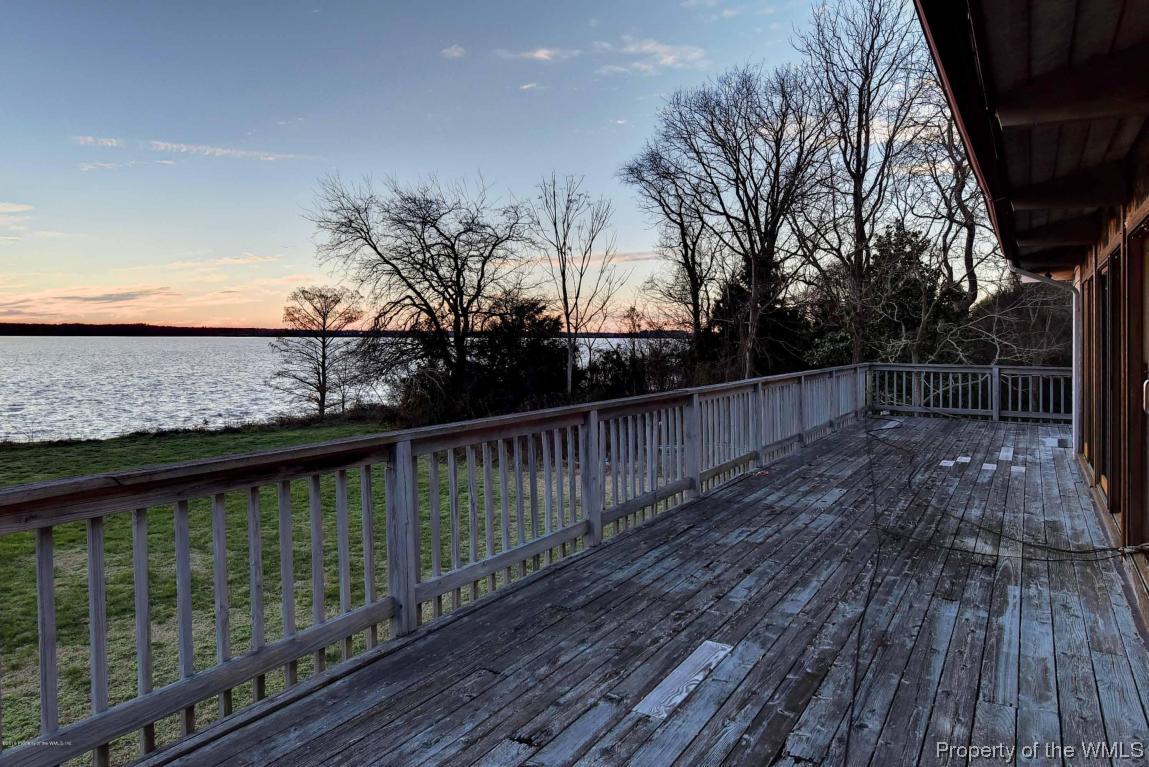 16931 Sandy Point Road Charles City, VA 23030 - Photo 8 of 25 Gallery Image 8