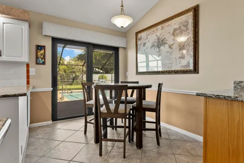 $615,000 | 107 Executive Circle, Boynton Beach, FL 33436