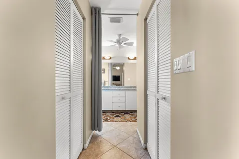 $615,000 | 107 Executive Circle, Boynton Beach, FL 33436