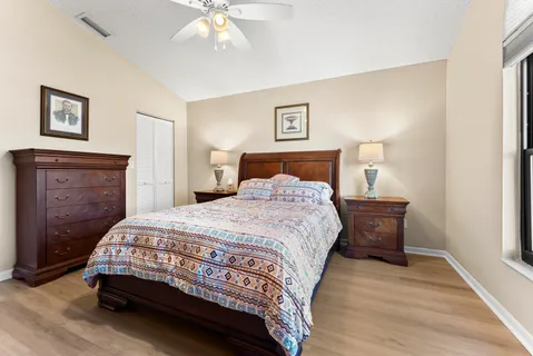 $615,000 | 107 Executive Circle, Boynton Beach, FL 33436