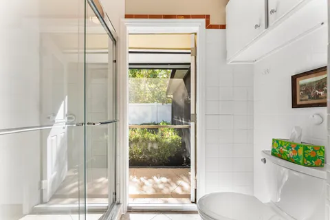 $615,000 | 107 Executive Circle, Boynton Beach, FL 33436