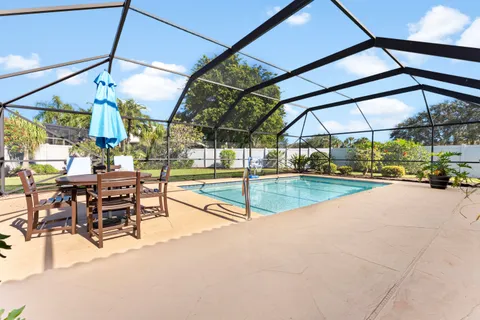 $615,000 | 107 Executive Circle, Boynton Beach, FL 33436
