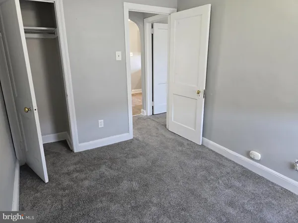 $1,400 | 7504 Greenhill Road, Philadelphia, PA 19151