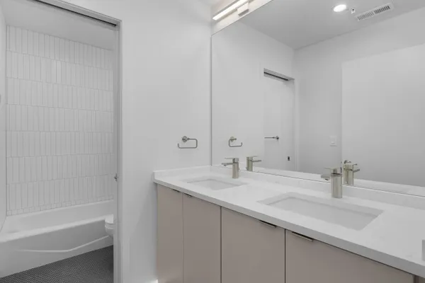 $1,500,000 | 1939 Central Avenue, Unit 429, Chattanooga, TN 37408