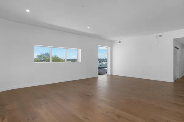 $1,500,000 | 1939 Central Avenue, Unit 429, Chattanooga, TN 37408
