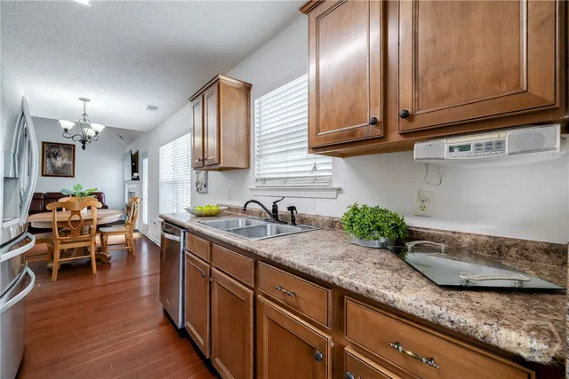 $394,900 | 100 Sandstone Drive, Bloomingdale, GA 31302