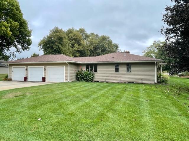 6154-6156 Torrington Road Kalamazoo, MI 49009 - Photo 13 of 14 IMG_7108
