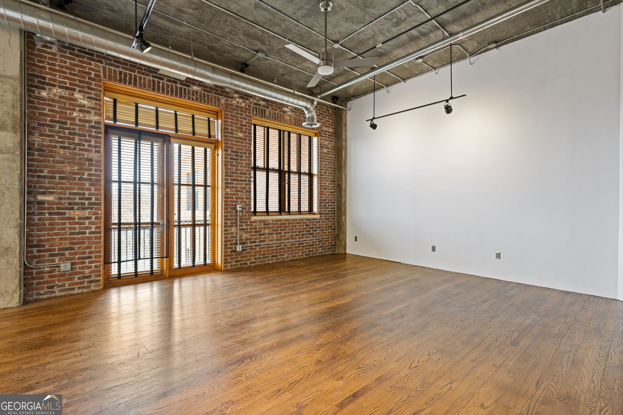 3235 Roswell Road Northeast, Unit 818 Atlanta, GA 30305 - Photo 5 of 26