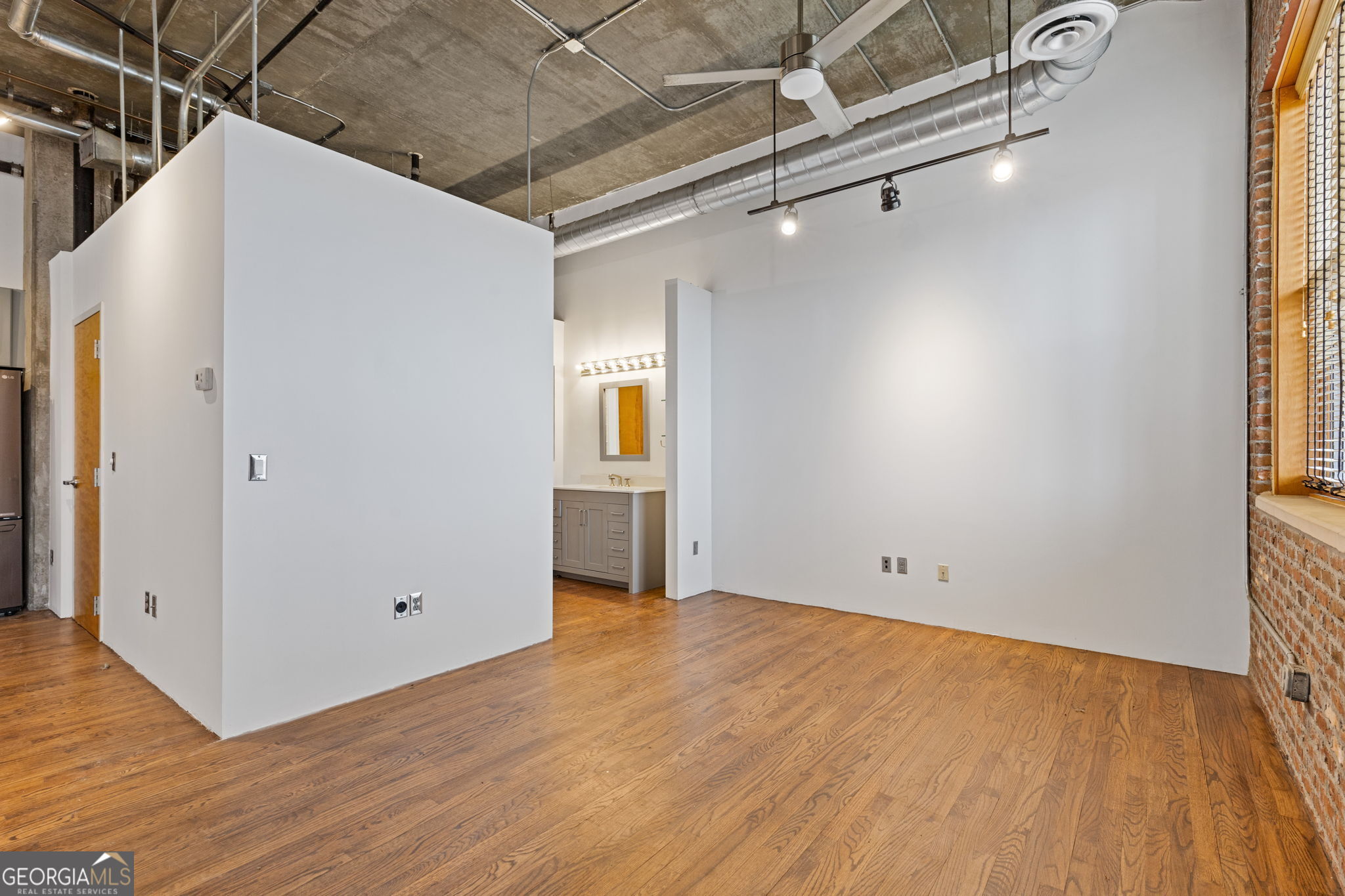 3235 Roswell Road Northeast, Unit 818 Atlanta, GA 30305 - Photo 7 of 26