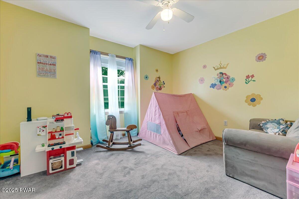 102 Stone Ridge Road Dingmans Ferry, PA 18328 - Photo 29 of 53