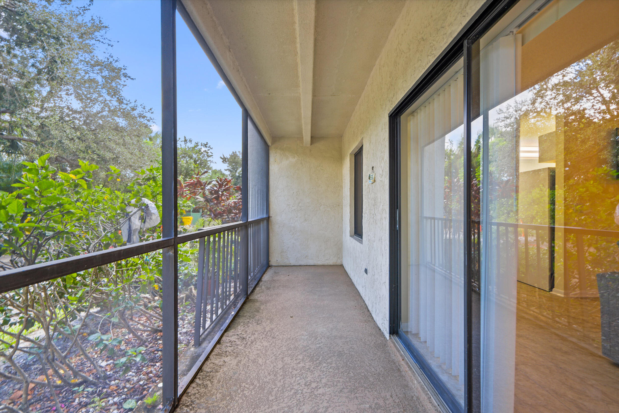 150 Pineview Road, Unit K3 Jupiter, FL 33469 - Photo 2 of 20 Patio