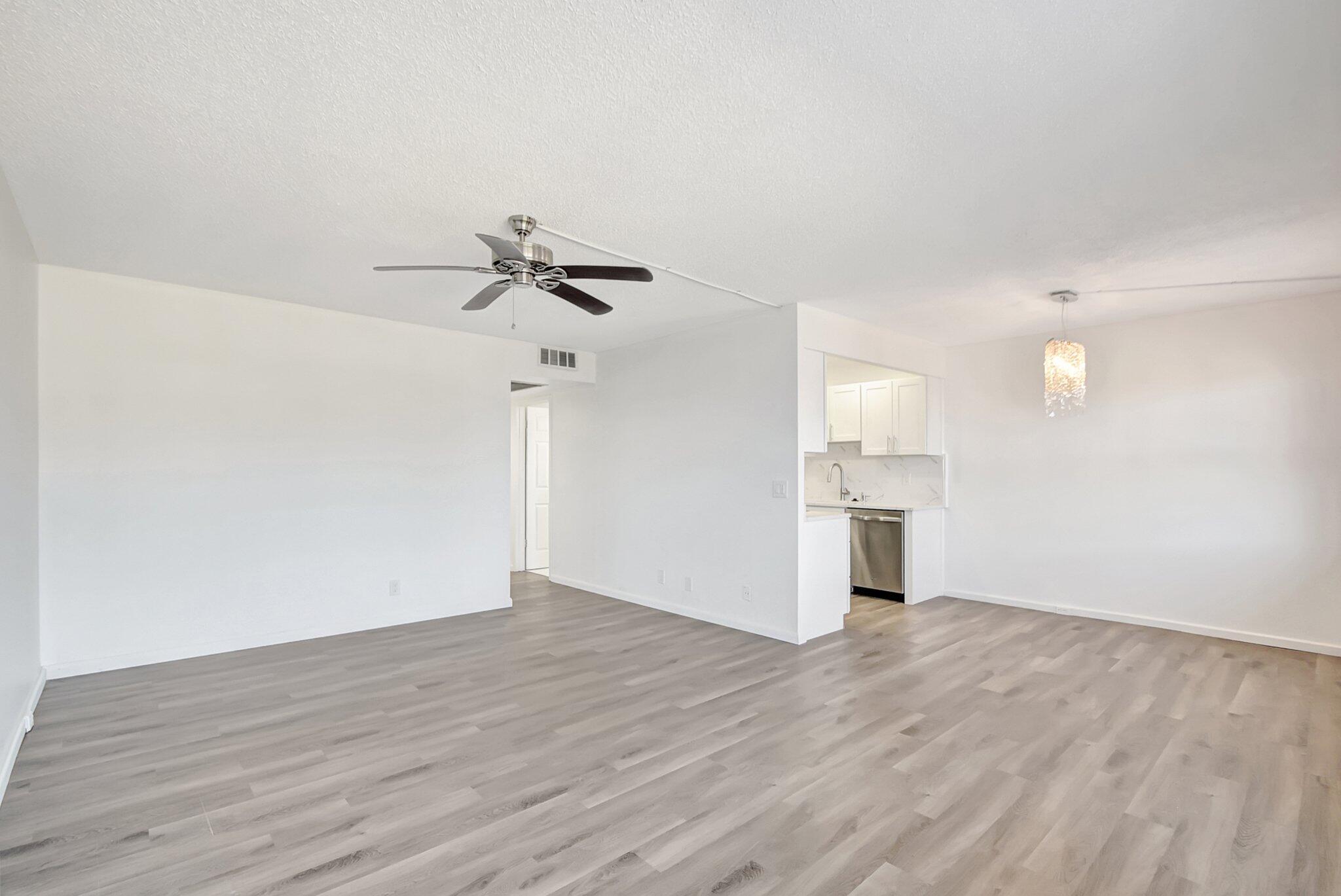 4015 Cornwall East Boca Raton, FL 33434 - Photo 3 of 85 11-web-or-mls-ALP_4727