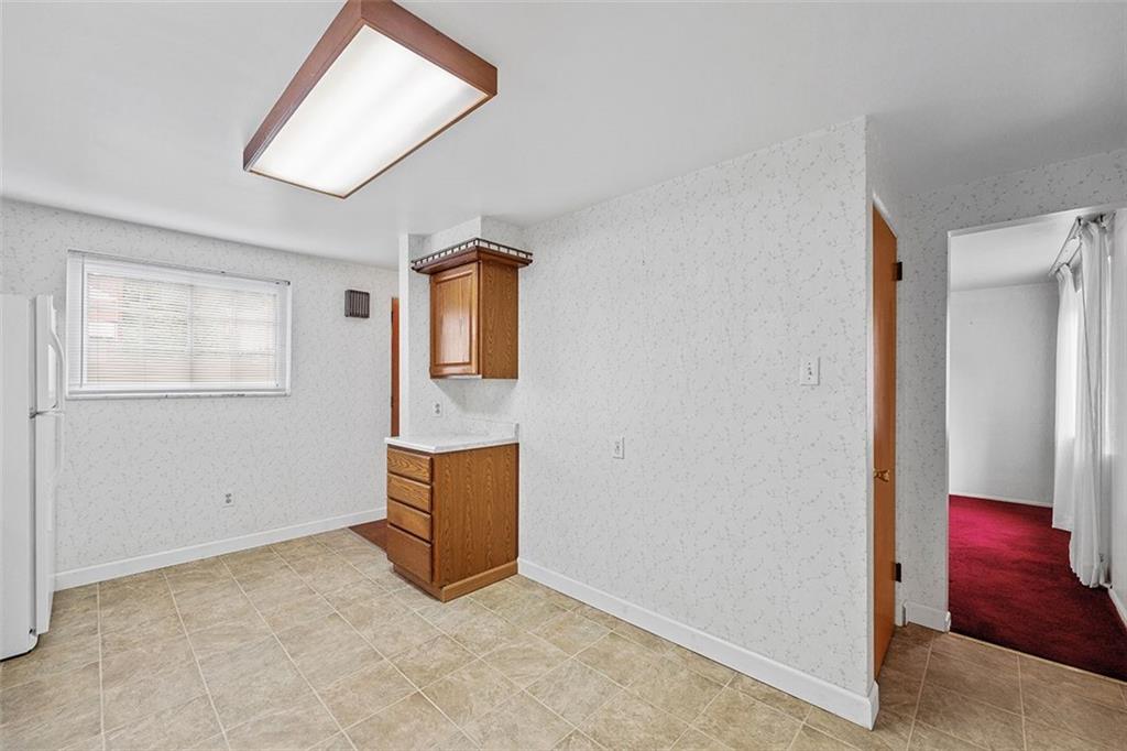 1006 Connor Road Pittsburgh, PA 15234 - Photo 11 of 25 Gallery Image 11