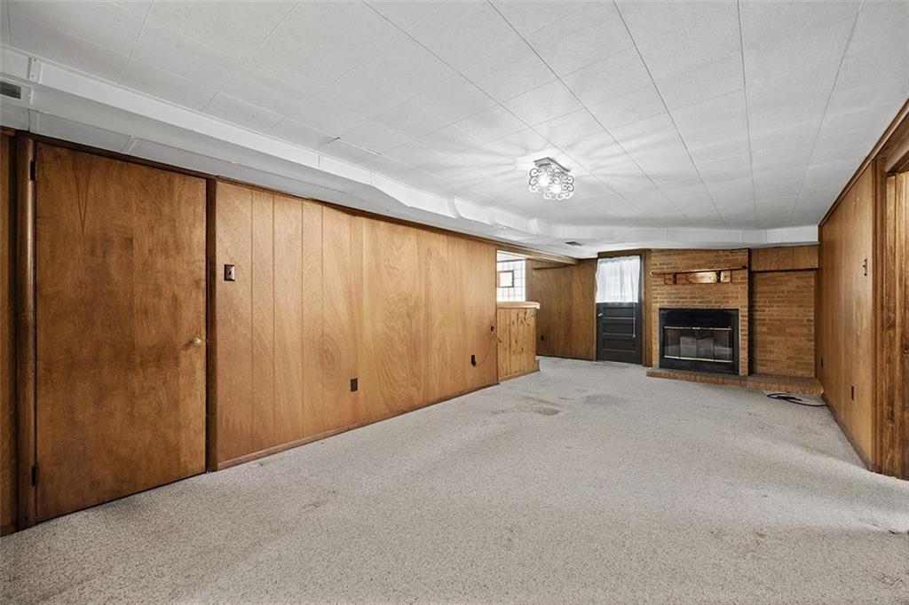 1006 Connor Road Pittsburgh, PA 15234 - Photo 18 of 25 Gallery Image 18