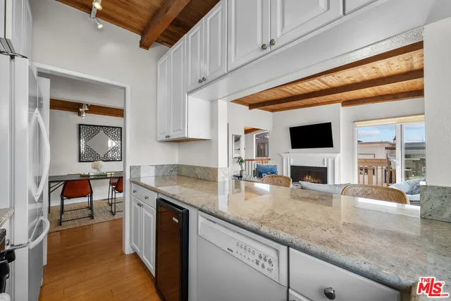 $10,395 | 120 7th Street, Manhattan Beach, CA 90266