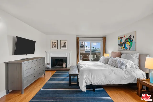 $10,395 | 120 7th Street, Manhattan Beach, CA 90266