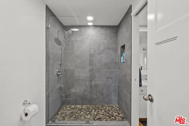 $10,395 | 120 7th Street, Manhattan Beach, CA 90266